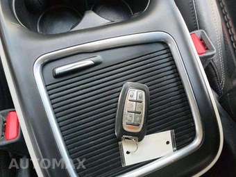 2022 Chrysler Pacifica Touring L 121.6" WB - miniatura 8