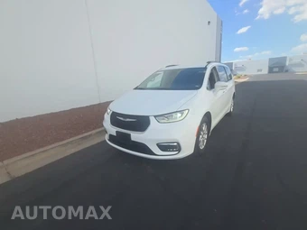 2022 Chrysler Pacifica Touring L 121.6" WB