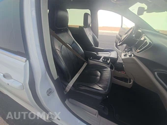 2022 Chrysler Pacifica Touring L 121.6" WB - miniatura 16