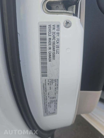 2022 Chrysler Pacifica Touring L 121.6" WB - miniatura 2