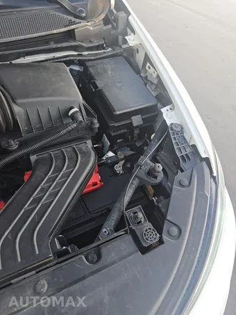 2022 Chrysler Pacifica Touring L 121.6" WB - miniatura 24