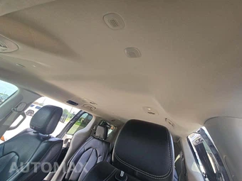 2022 Chrysler Pacifica Touring L 121.6" WB – miniatura 12