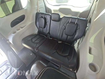 2022 Chrysler Pacifica Touring L 121.6" WB – miniatura 14