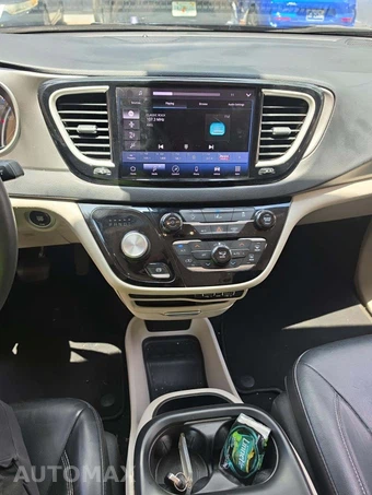 2022 Chrysler Pacifica Touring L 121.6" WB - miniatura 10