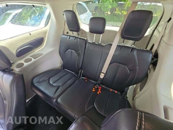 2022 Chrysler Pacifica Touring L 121.6" WB - miniatura 14