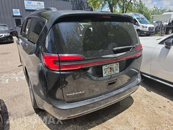 2022 Chrysler Pacifica Touring L 121.6" WB - miniatura 2