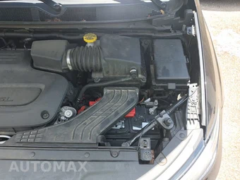 2022 Chrysler Pacifica Touring L 121.6" WB - miniatura 25