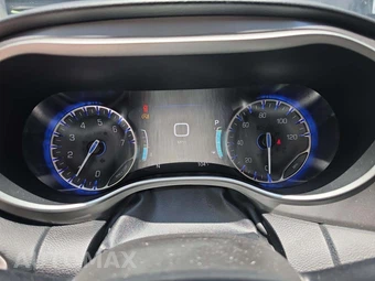 2022 Chrysler Pacifica Touring L 121.6" WB - miniatura 9