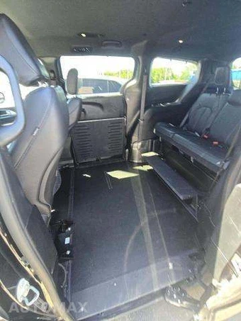 2022 Chrysler Pacifica Touring L 121.6" WB – miniatura 13