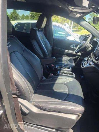 2022 Chrysler Pacifica Touring L 121.6" WB – miniatura 19