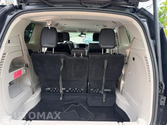 2022 Chrysler Pacifica Touring L 121.6" WB - miniatura 12