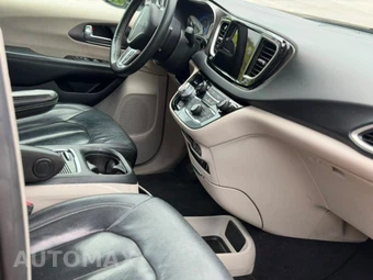 2022 Chrysler Pacifica Touring L 121.6" WB - miniatura 15