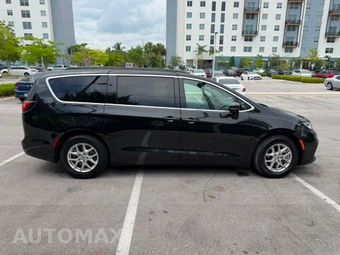 2022 Chrysler Pacifica Touring L 121.6" WB - miniatura 7