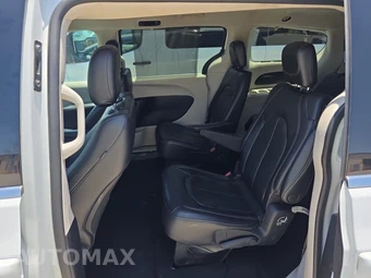 2022 Chrysler Pacifica Touring L 121.6" WB – miniatura 13