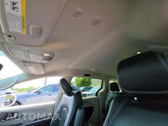 2022 Chrysler Pacifica Touring L 121.6" WB - miniatura 11