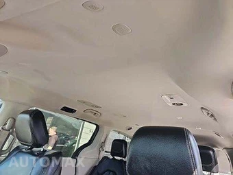 2022 Chrysler Pacifica Touring L 121.6" WB - miniatura 11