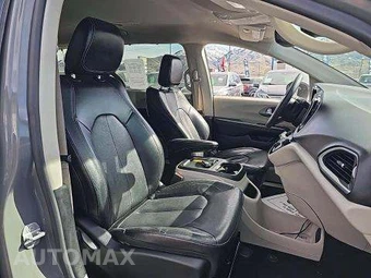2022 Chrysler Pacifica Touring L 121.6" WB - miniatura 19