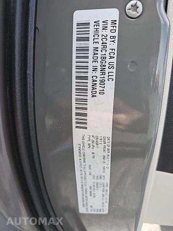 2022 Chrysler Pacifica Touring L 121.6" WB - miniatura 5