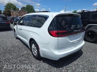 2022 Chrysler Pacifica Touring L 121.6" WB - miniatura 6