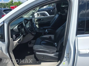 2022 Chrysler Pacifica Touring L 121.6" WB - miniatura 7
