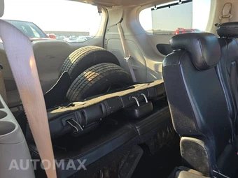 2022 Chrysler Pacifica Touring L 121.6" WB – miniatura 14