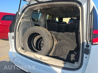 2022 Chrysler Pacifica Touring L 121.6" WB – miniatura 17