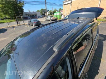 2022 Chrysler Pacifica Touring L 121.6" WB - miniatura 12
