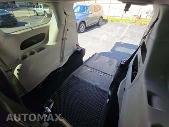 2022 Chrysler Pacifica Touring L 121.6" WB - miniatura 14