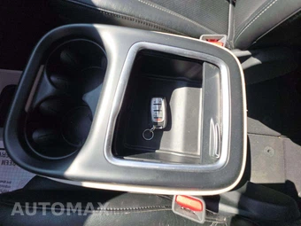 2022 Chrysler Pacifica Touring L 121.6" WB - miniatura 8