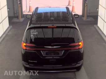 2022 Chrysler Pacifica Touring L 121.6" WB - miniatura 5