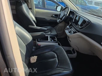 2022 Chrysler Pacifica Touring L 121.6" WB - miniatura 8