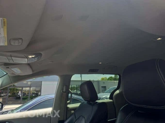 2022 Chrysler Pacifica Touring L 121.6" WB - miniatura 11