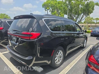 2022 Chrysler Pacifica Touring L 121.6" WB - miniatura 3