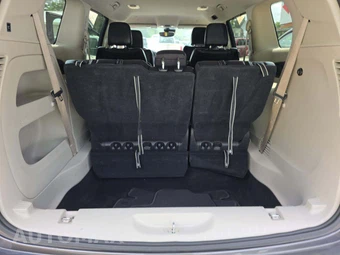 2022 Chrysler Pacifica Touring L 121.6" WB - miniatura 15