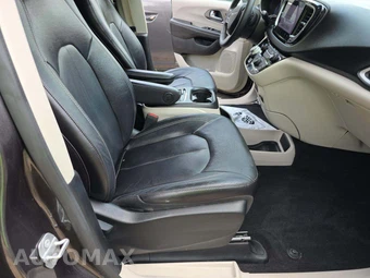 2022 Chrysler Pacifica Touring L 121.6" WB - miniatura 19