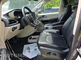 2022 Chrysler Pacifica Touring L 121.6" WB - miniatura 6