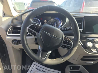 2022 Chrysler Pacifica Touring L 121.6" WB - miniatura 10