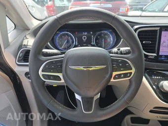 2022 Chrysler Pacifica Touring L 121.6" WB – miniatura 10