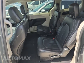 2022 Chrysler Pacifica Touring L 121.6" WB – miniatura 13