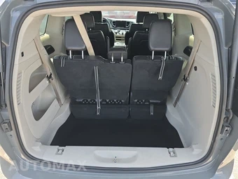2022 Chrysler Pacifica Touring L 121.6" WB – miniatura 17
