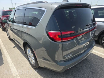 2022 Chrysler Pacifica Touring L 121.6" WB – miniatura 6