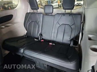 2022 Chrysler Pacifica Touring L 121.6" WB - miniatura 14