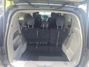 2022 Chrysler Pacifica Touring L 121.6" WB - miniatura 15