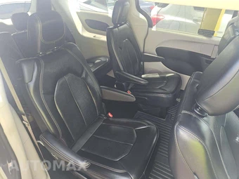 2022 Chrysler Pacifica Touring L 121.6" WB - miniatura 17