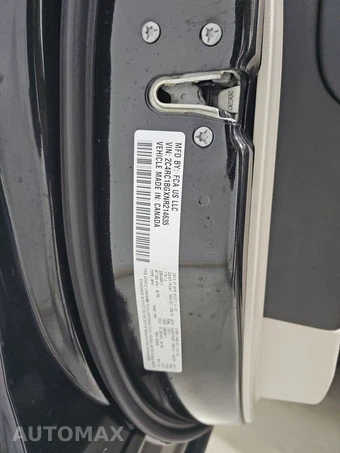 2022 Chrysler Pacifica Touring L 121.6" WB – miniatura 15
