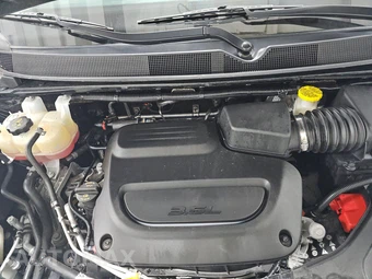 2022 Chrysler Pacifica Touring L 121.6" WB – miniatura 16