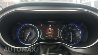 2022 Chrysler Pacifica Touring L 121.6" WB – miniatura 18