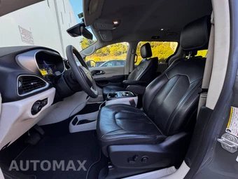 2022 Chrysler Pacifica Touring L 121.6" WB - miniatura 18