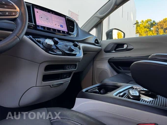 2022 Chrysler Pacifica Touring L 121.6" WB - miniatura 29