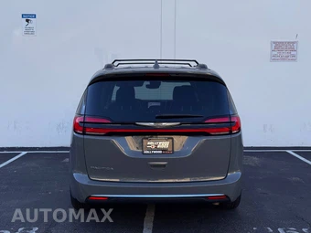 2022 Chrysler Pacifica Touring L 121.6" WB - miniatura 9
